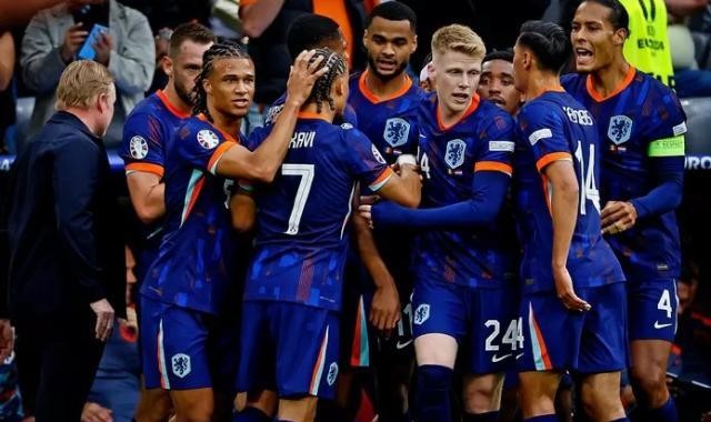 亚博-完胜√完美× 荷兰享受轻松晋级把问题留给未来